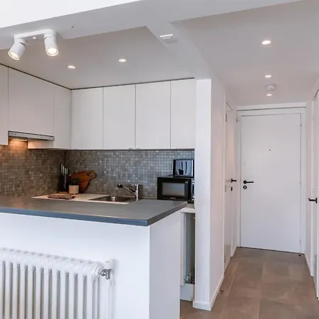 Stunning With Sea-view And Terrace Διαμέρισμα